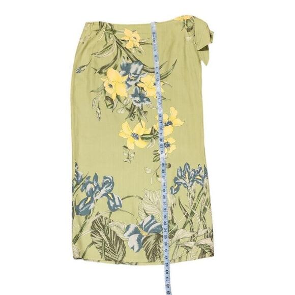 Vintage Tommy Bahama 100% Silk Tropical Top and Wrap Skirt Outfit Set Size M - Picture 13 of 15